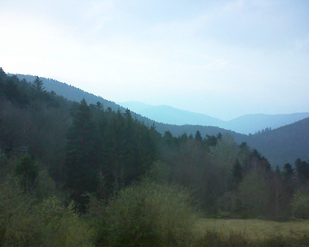 Le petit ballon vu depuis le Domaine Langmatt à Murbach le 24.03.2019 à 18:30 Le petit ballon (Alsace, Vosges) le 24.03.2019 à 18:30
