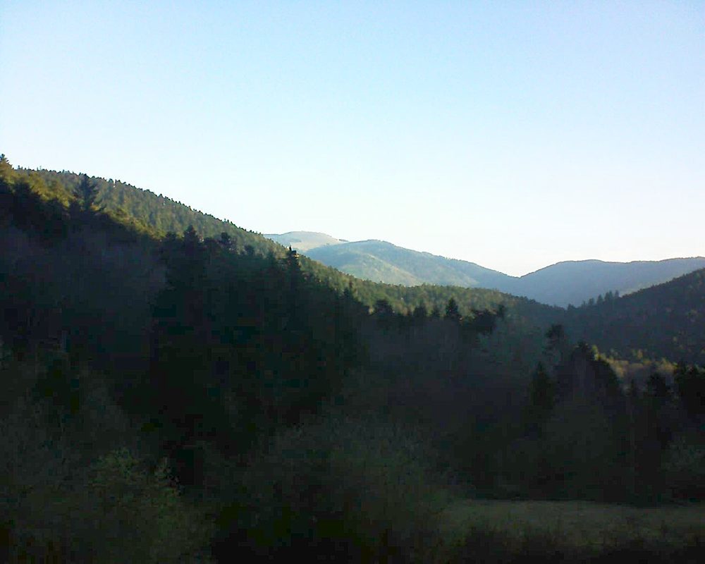 Le petit ballon vu depuis le Domaine Langmatt à Murbach le 25.03.2019 à 07:15 Le petit ballon (Alsace, Vosges) le 25.03.2019 à 07:15