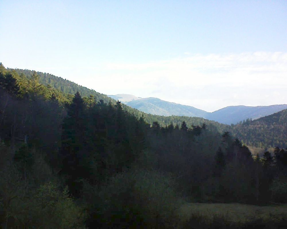 Le petit ballon vu depuis le Domaine Langmatt à Murbach le 25.03.2019 à 08:15 Le petit ballon (Alsace, Vosges) le 25.03.2019 à 08:15