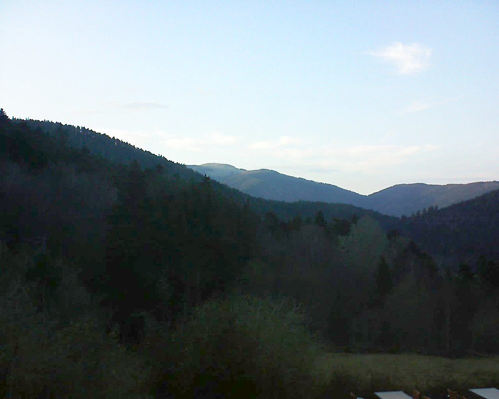 Le petit ballon vu depuis le Domaine Langmatt à Murbach le 30.03.2019 à 18:15 Le petit ballon (Alsace, Vosges) le 30.03.2019 à 18:15
