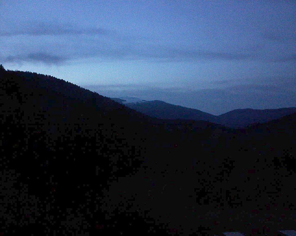 Le petit ballon vu depuis le Domaine Langmatt à Murbach le 06.04.2019 à 20:30 Le petit ballon (Alsace, Vosges) le 06.04.2019 à 20:30
