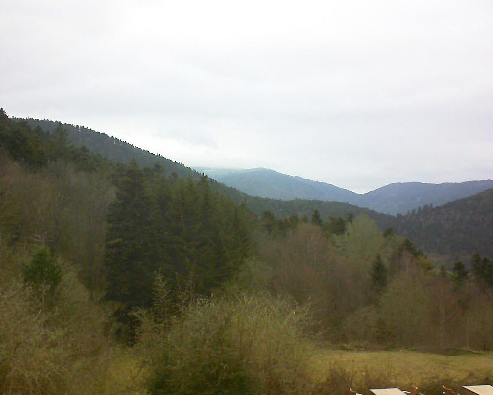 Le petit ballon vu depuis le Domaine Langmatt à Murbach le 07.04.2019 à 17:30 Le petit ballon (Alsace, Vosges) le 07.04.2019 à 17:30