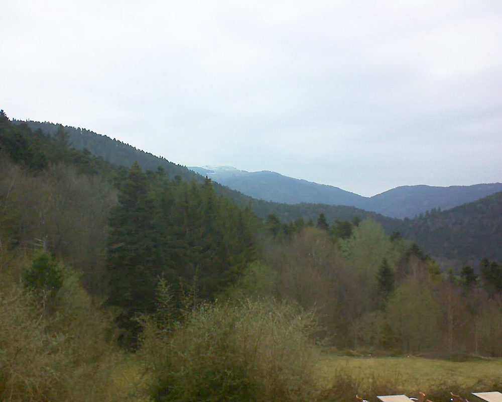 Le petit ballon vu depuis le Domaine Langmatt à Murbach le 07.04.2019 à 19:15 Le petit ballon (Alsace, Vosges) le 07.04.2019 à 19:15