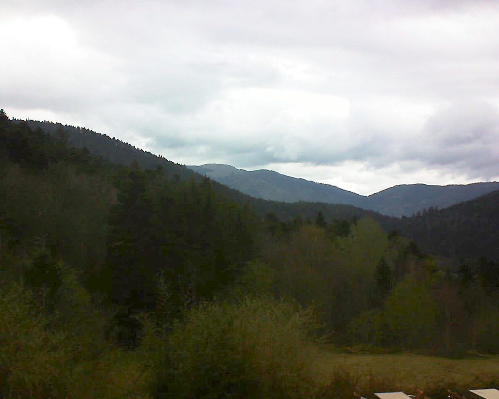 Le petit ballon vu depuis le Domaine Langmatt à Murbach le 08.04.2019 à 14:45 Le petit ballon (Alsace, Vosges) le 08.04.2019 à 14:45