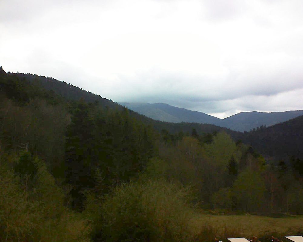 Le petit ballon vu depuis le Domaine Langmatt à Murbach le 08.04.2019 à 15:45 Le petit ballon (Alsace, Vosges) le 08.04.2019 à 15:45