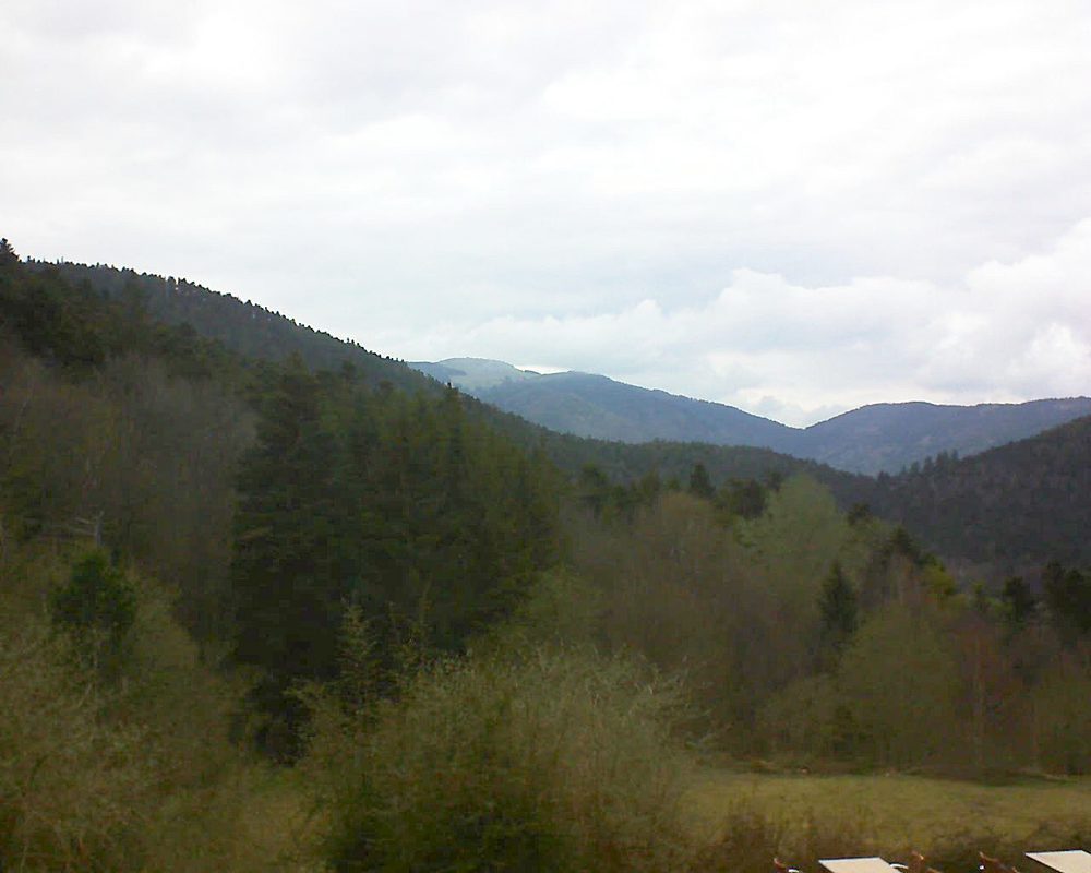 Le petit ballon vu depuis le Domaine Langmatt à Murbach le 08.04.2019 à 17:15 Le petit ballon (Alsace, Vosges) le 08.04.2019 à 17:15