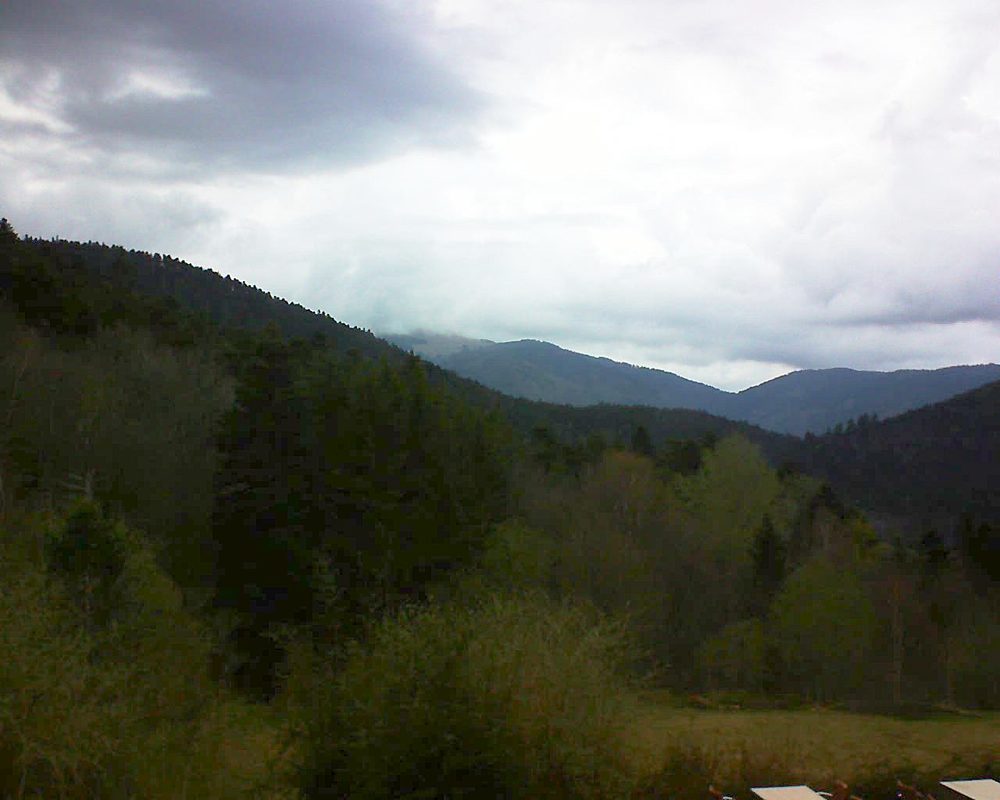 Le petit ballon vu depuis le Domaine Langmatt à Murbach le 08.04.2019 à 17:45 Le petit ballon (Alsace, Vosges) le 08.04.2019 à 17:45