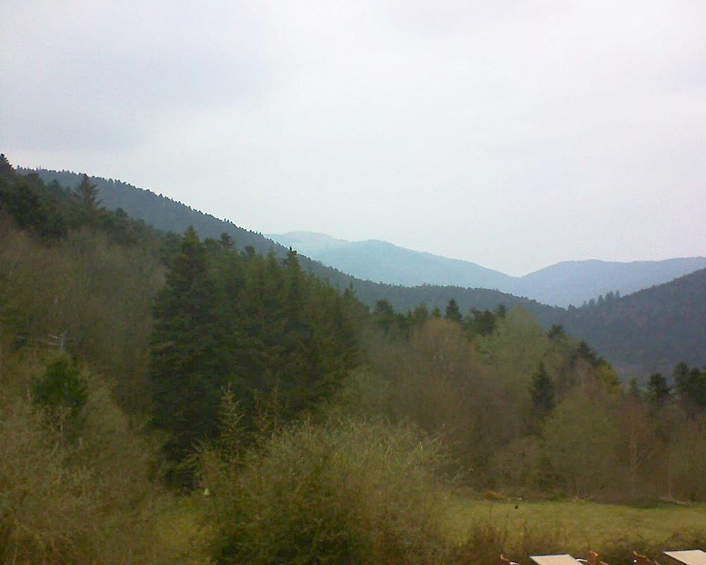 Le petit ballon vu depuis le Domaine Langmatt à Murbach le 12.04.2019 à 17:30 Le petit ballon (Alsace, Vosges) le 12.04.2019 à 17:30