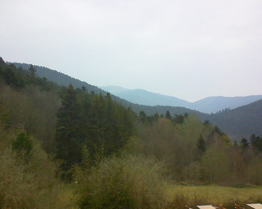 Le petit ballon vu depuis le Domaine Langmatt à Murbach le 12.04.2019 à 18:30 Le petit ballon (Alsace, Vosges) le 12.04.2019 à 18:30