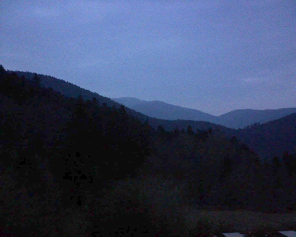 Le petit ballon vu depuis le Domaine Langmatt à Murbach le 12.04.2019 à 20:30 Le petit ballon (Alsace, Vosges) le 12.04.2019 à 20:30