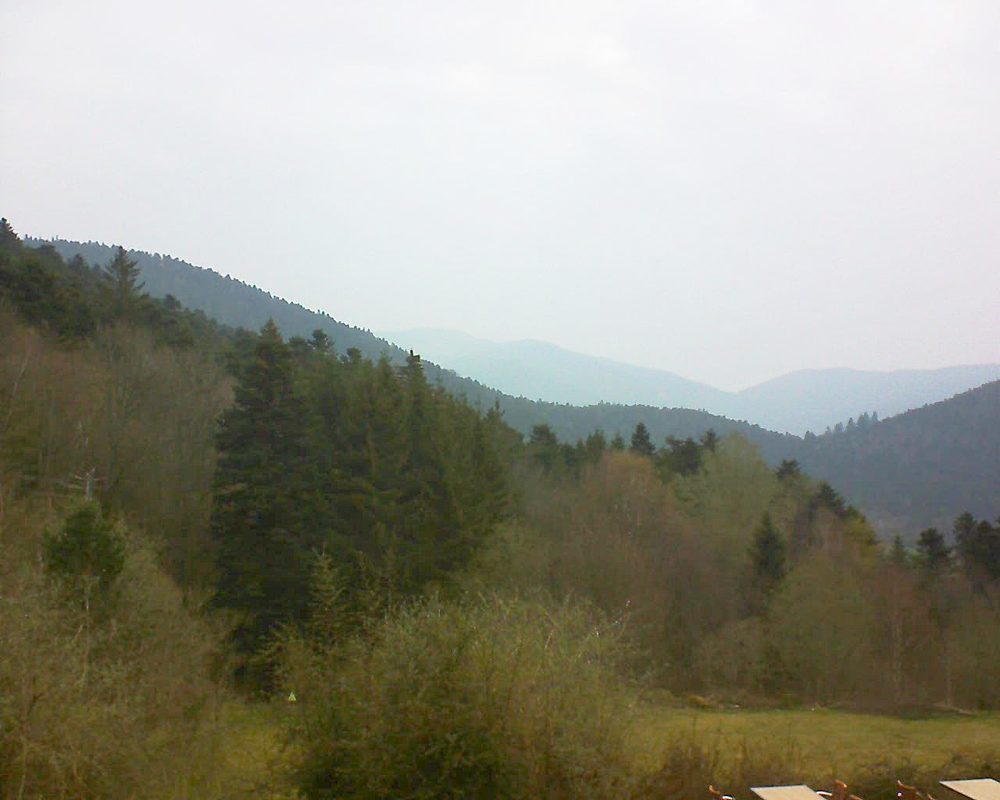 Le petit ballon vu depuis le Domaine Langmatt à Murbach le 13.04.2019 à 09:00 Le petit ballon (Alsace, Vosges) le 13.04.2019 à 09:00