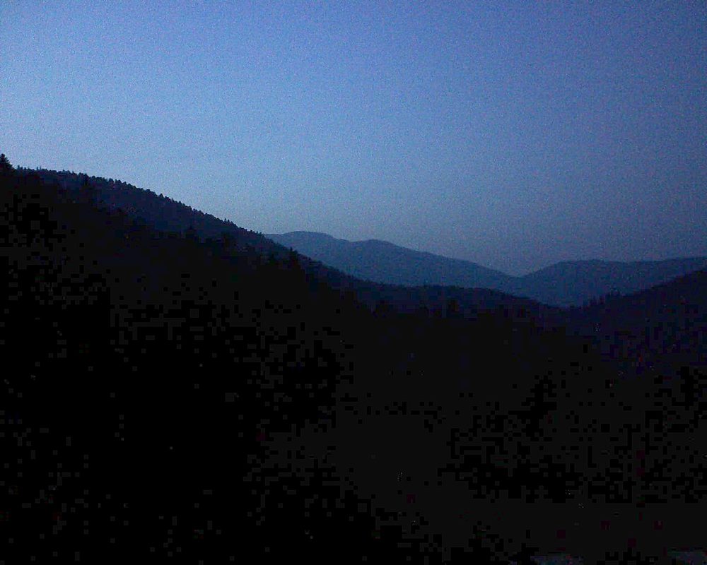 Le petit ballon vu depuis le Domaine Langmatt à Murbach le 15.04.2019 à 20:45 Le petit ballon (Alsace, Vosges) le 15.04.2019 à 20:45