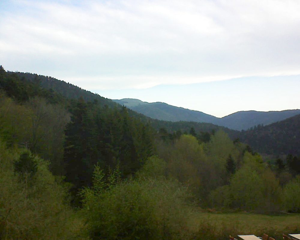 Le petit ballon vu depuis le Domaine Langmatt à Murbach le 21.04.2019 à 07:15 Le petit ballon (Alsace, Vosges) le 21.04.2019 à 07:15