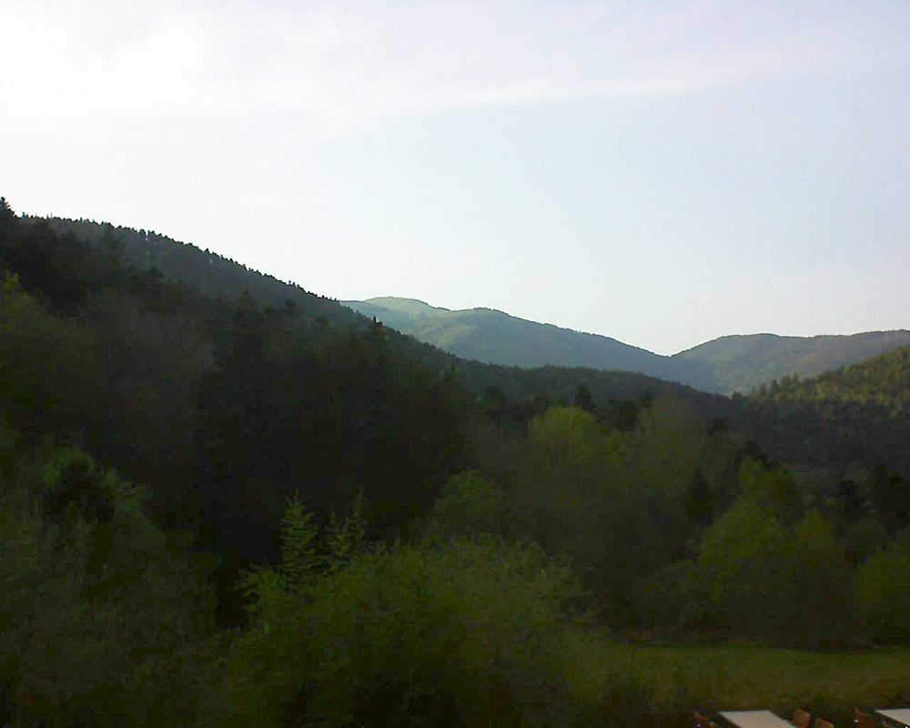 Le petit ballon vu depuis le Domaine Langmatt à Murbach le 22.04.2019 à 19:00 Le petit ballon (Alsace, Vosges) le 22.04.2019 à 19:00