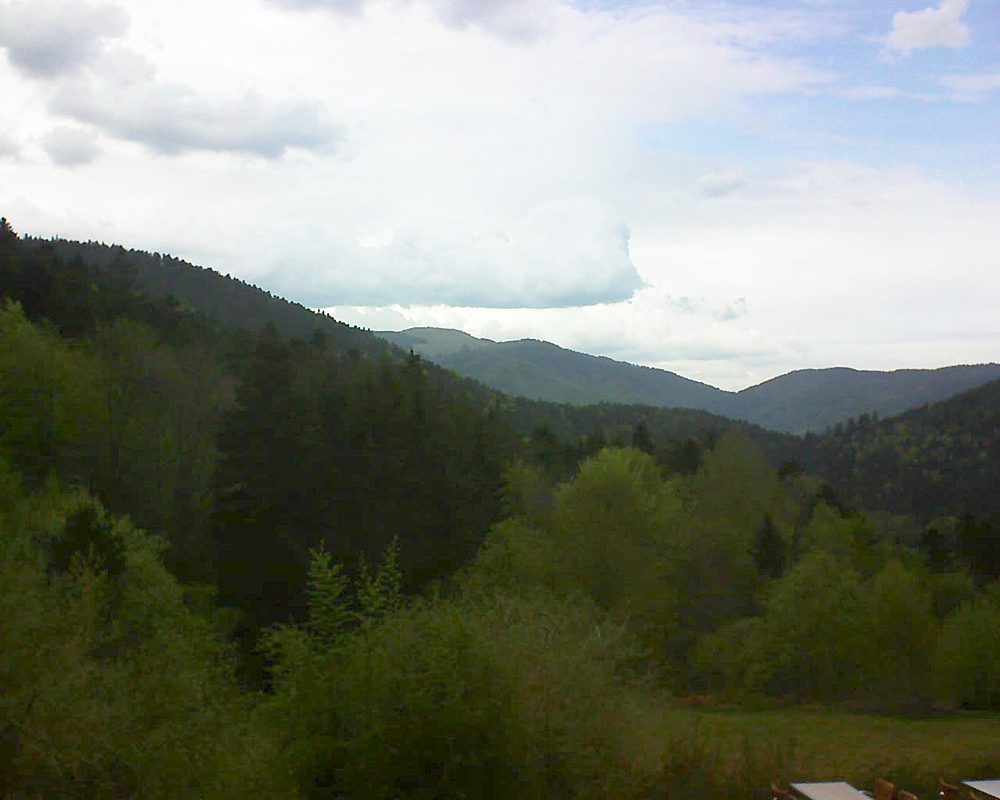 Le petit ballon vu depuis le Domaine Langmatt à Murbach le 24.04.2019 à 15:00 Le petit ballon (Alsace, Vosges) le 24.04.2019 à 15:00