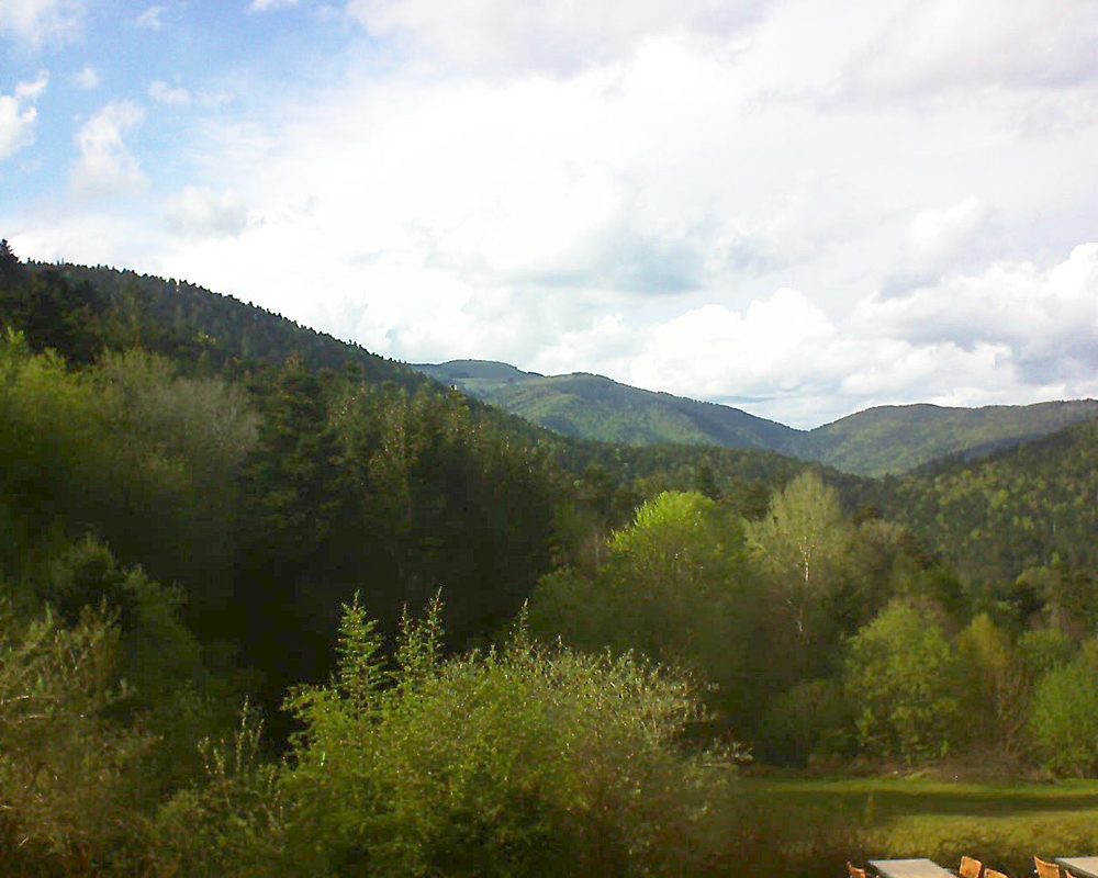 Le petit ballon vu depuis le Domaine Langmatt à Murbach le 26.04.2019 à 18:00 Le petit ballon (Alsace, Vosges) le 26.04.2019 à 18:00