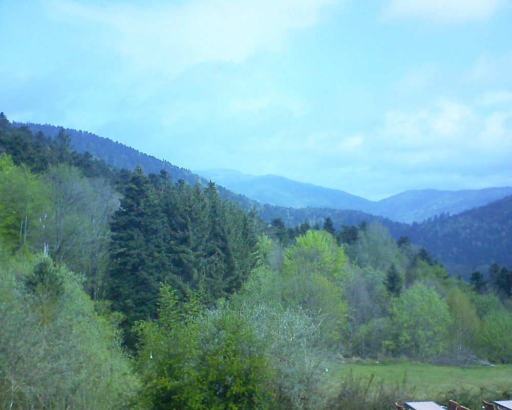 Le petit ballon vu depuis le Domaine Langmatt à Murbach le 27.04.2019 à 11:00 Le petit ballon (Alsace, Vosges) le 27.04.2019 à 11:00
