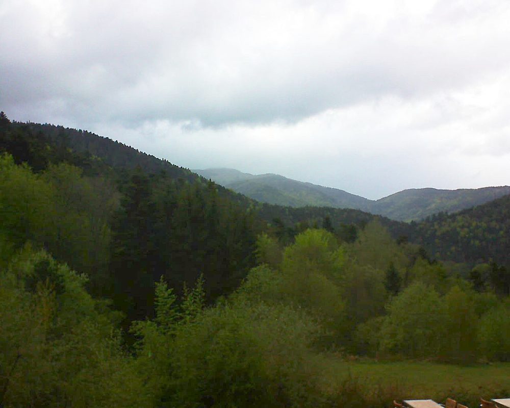 Le petit ballon vu depuis le Domaine Langmatt à Murbach le 27.04.2019 à 17:00 Le petit ballon (Alsace, Vosges) le 27.04.2019 à 17:00