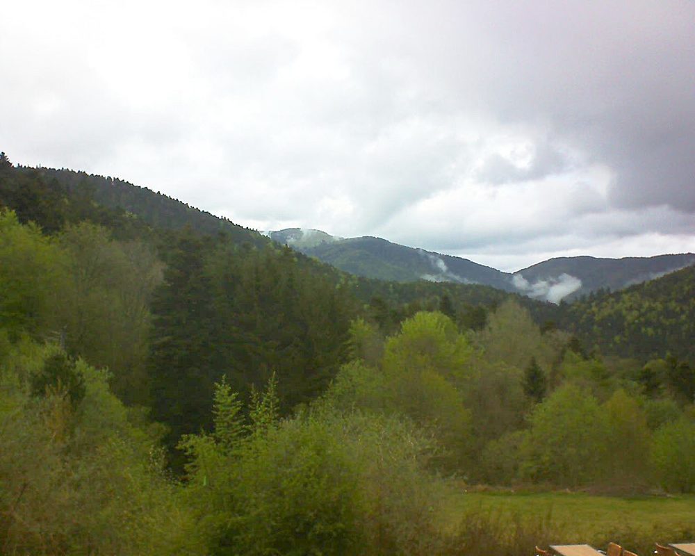 Le petit ballon vu depuis le Domaine Langmatt à Murbach le 28.04.2019 à 17:30 Le petit ballon (Alsace, Vosges) le 28.04.2019 à 17:30