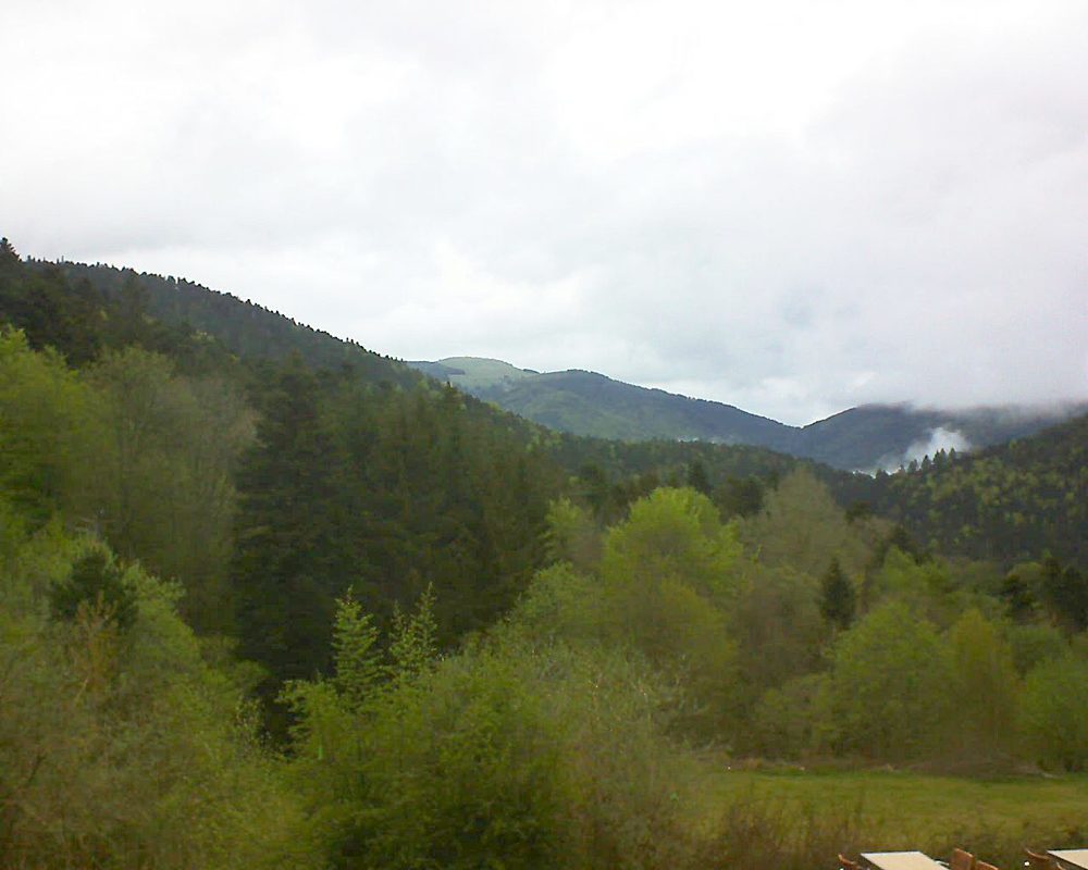 Le petit ballon vu depuis le Domaine Langmatt à Murbach le 28.04.2019 à 18:00 Le petit ballon (Alsace, Vosges) le 28.04.2019 à 18:00