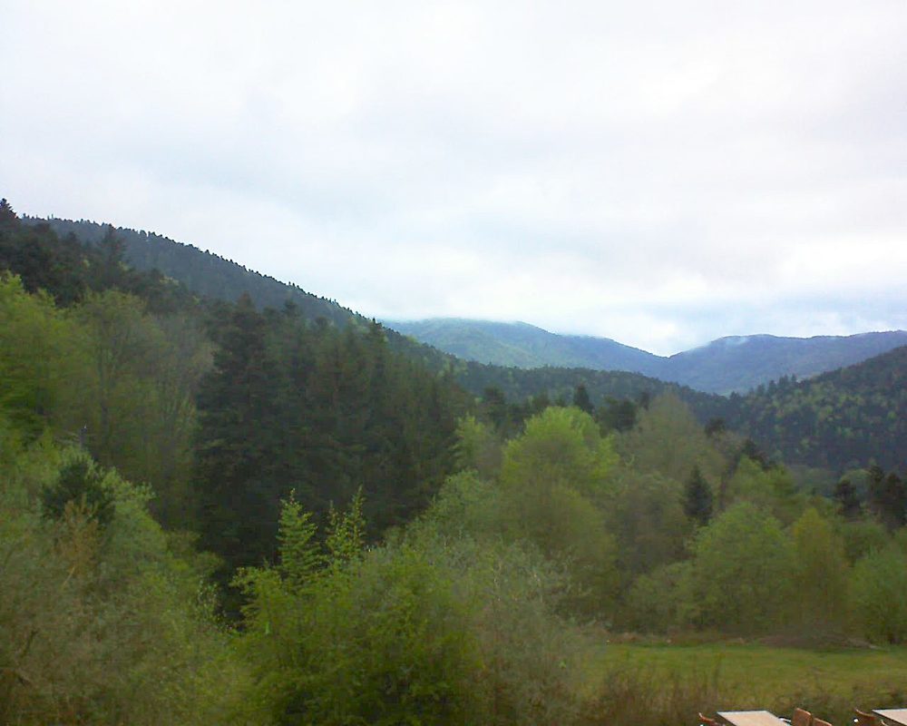 Le petit ballon vu depuis le Domaine Langmatt à Murbach le 29.04.2019 à 06:45 Le petit ballon (Alsace, Vosges) le 29.04.2019 à 06:45