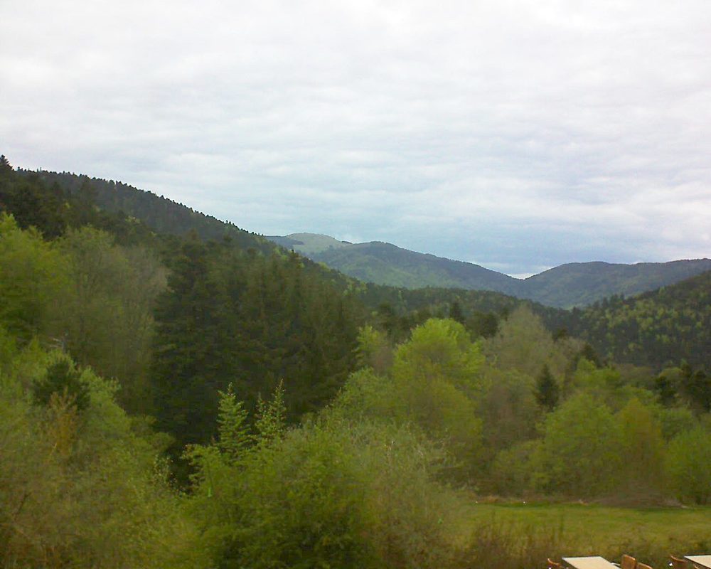 Le petit ballon vu depuis le Domaine Langmatt à Murbach le 29.04.2019 à 18:00 Le petit ballon (Alsace, Vosges) le 29.04.2019 à 18:00