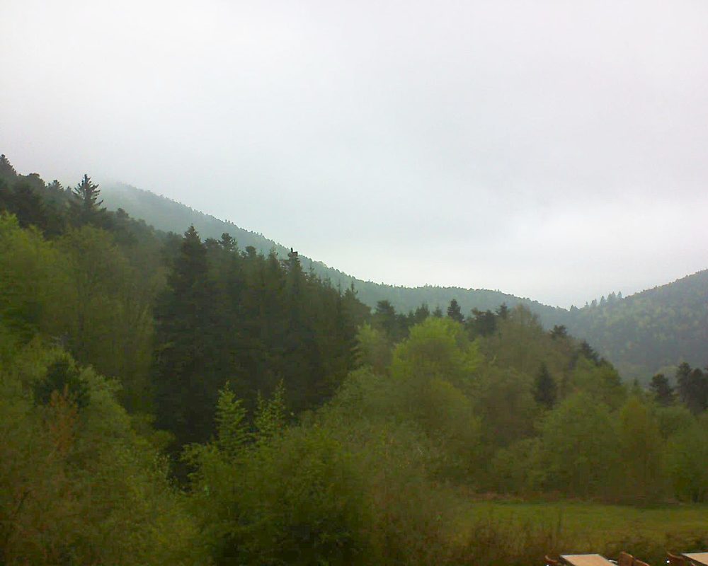 Le petit ballon vu depuis le Domaine Langmatt à Murbach le 30.04.2019 à 13:00 Le petit ballon (Alsace, Vosges) le 30.04.2019 à 13:00
