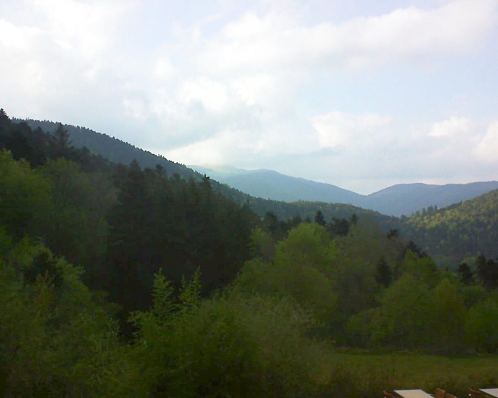 Le petit ballon vu depuis le Domaine Langmatt à Murbach le 30.04.2019 à 18:45 Le petit ballon (Alsace, Vosges) le 30.04.2019 à 18:45