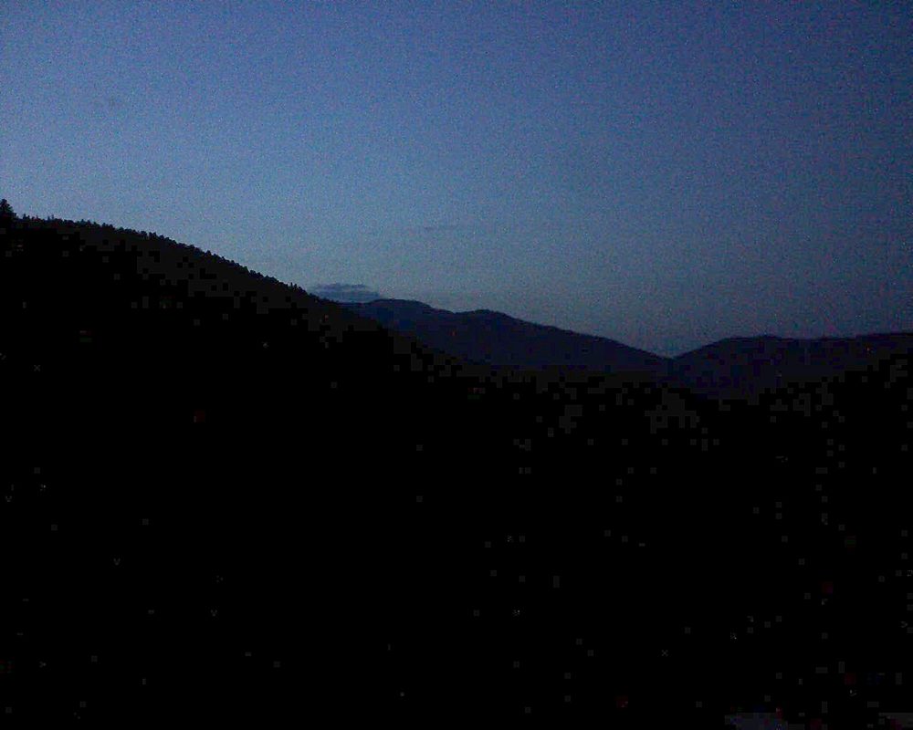 Le petit ballon vu depuis le Domaine Langmatt à Murbach le 01.05.2019 à 21:15 Le petit ballon (Alsace, Vosges) le 01.05.2019 à 21:15