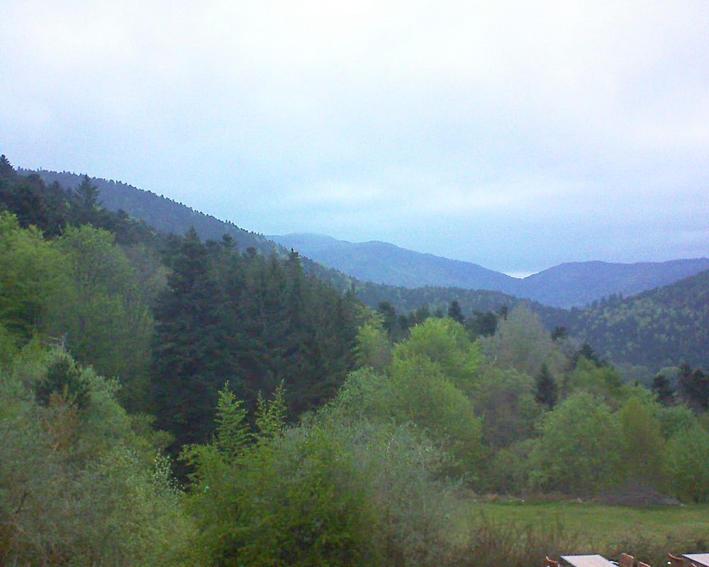 Le petit ballon vu depuis le Domaine Langmatt à Murbach le 02.05.2019 à 20:30 Le petit ballon (Alsace, Vosges) le 02.05.2019 à 20:30