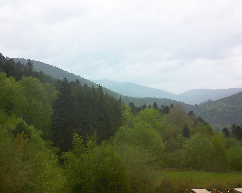 Le petit ballon vu depuis le Domaine Langmatt à Murbach le 08.05.2019 à 07:45 Le petit ballon (Alsace, Vosges) le 08.05.2019 à 07:45