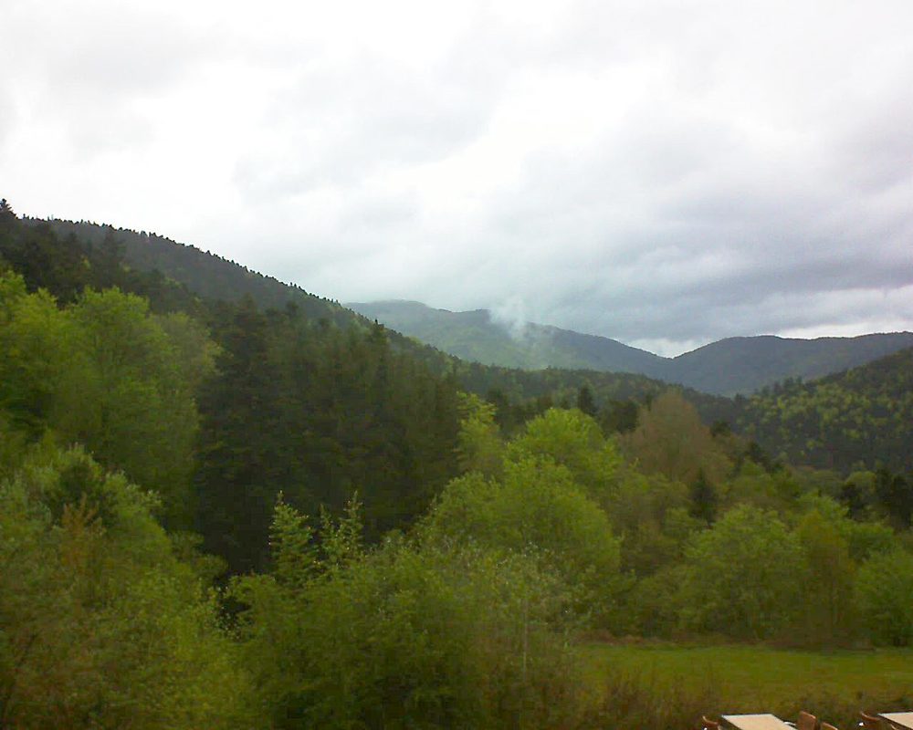 Le petit ballon vu depuis le Domaine Langmatt à Murbach le 08.05.2019 à 17:45 Le petit ballon (Alsace, Vosges) le 08.05.2019 à 17:45