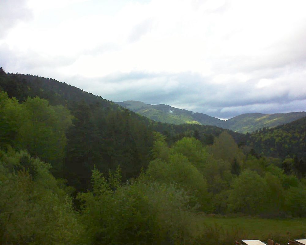Le petit ballon vu depuis le Domaine Langmatt à Murbach le 09.05.2019 à 18:15 Le petit ballon (Alsace, Vosges) le 09.05.2019 à 18:15