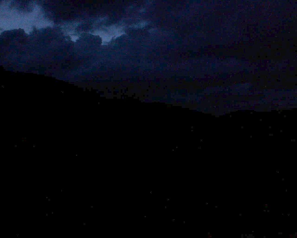 Le petit ballon vu depuis le Domaine Langmatt à Murbach le 09.05.2019 à 21:30 Le petit ballon (Alsace, Vosges) le 09.05.2019 à 21:30