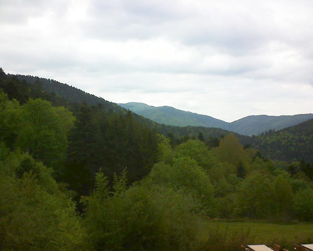 Le petit ballon vu depuis le Domaine Langmatt à Murbach le 16.05.2019 à 18:30 Le petit ballon (Alsace, Vosges) le 16.05.2019 à 18:30