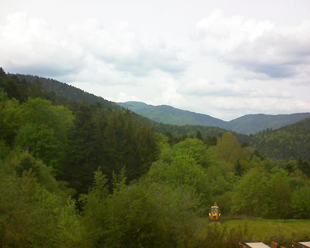 Le petit ballon vu depuis le Domaine Langmatt à Murbach le 18.05.2019 à 16:00 Le petit ballon (Alsace, Vosges) le 18.05.2019 à 16:00