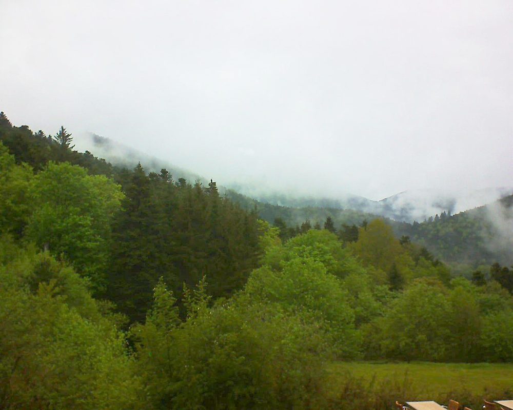 Le petit ballon vu depuis le Domaine Langmatt à Murbach le 19.05.2019 à 10:15 Le petit ballon (Alsace, Vosges) le 19.05.2019 à 10:15