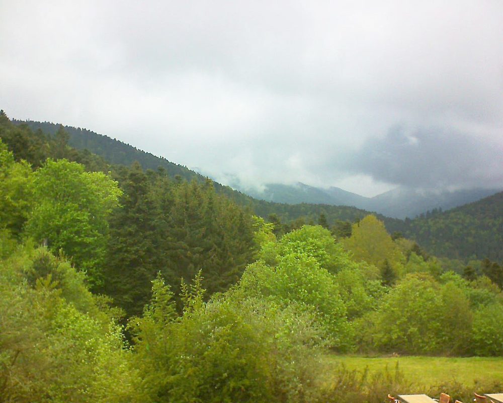 Le petit ballon vu depuis le Domaine Langmatt à Murbach le 19.05.2019 à 13:45 Le petit ballon (Alsace, Vosges) le 19.05.2019 à 13:45