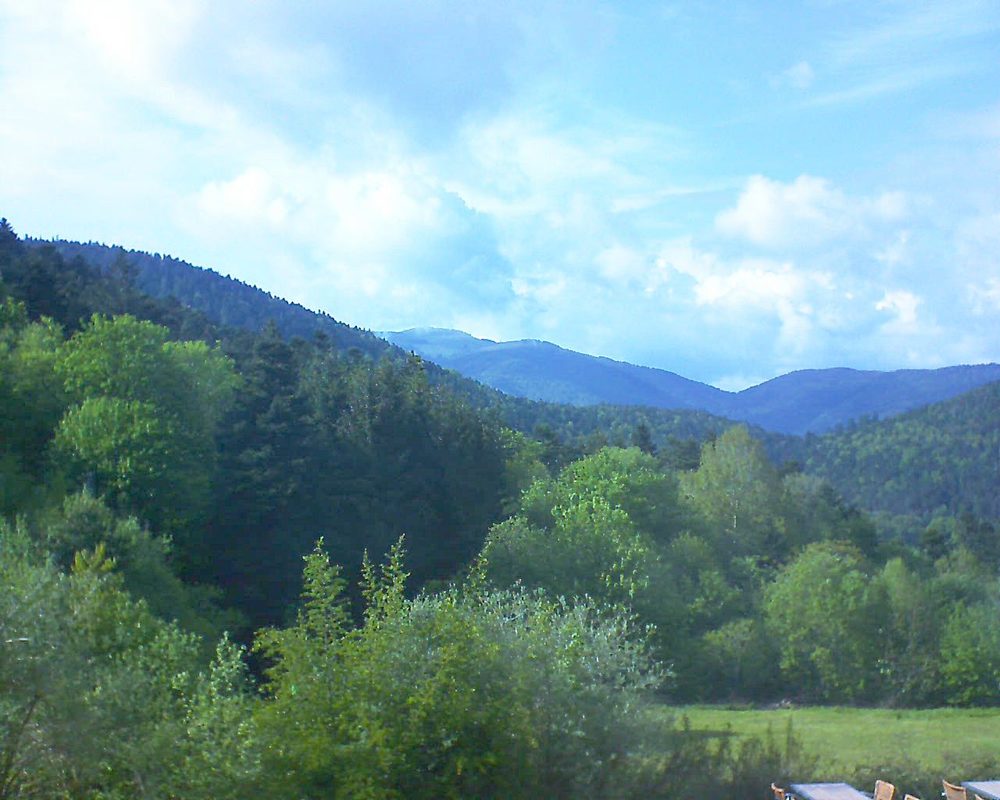 Le petit ballon vu depuis le Domaine Langmatt à Murbach le 19.05.2019 à 17:45 Le petit ballon (Alsace, Vosges) le 19.05.2019 à 17:45