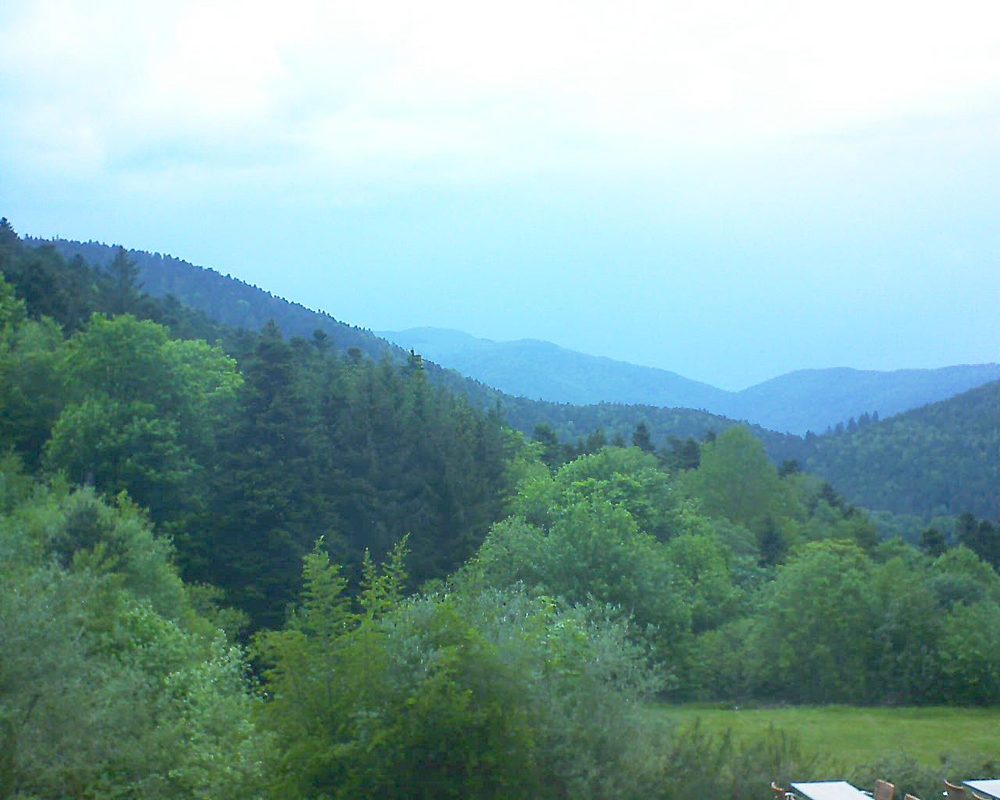 Le petit ballon vu depuis le Domaine Langmatt à Murbach le 24.05.2019 à 18:15 Le petit ballon (Alsace, Vosges) le 24.05.2019 à 18:15