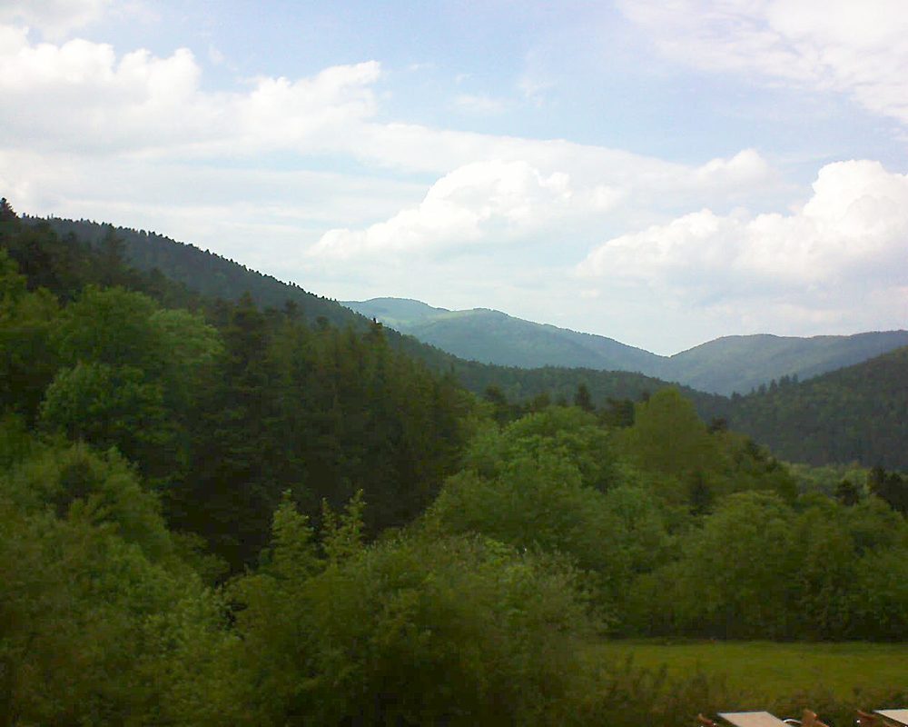 Le petit ballon vu depuis le Domaine Langmatt à Murbach le 25.05.2019 à 17:30 Le petit ballon (Alsace, Vosges) le 25.05.2019 à 17:30
