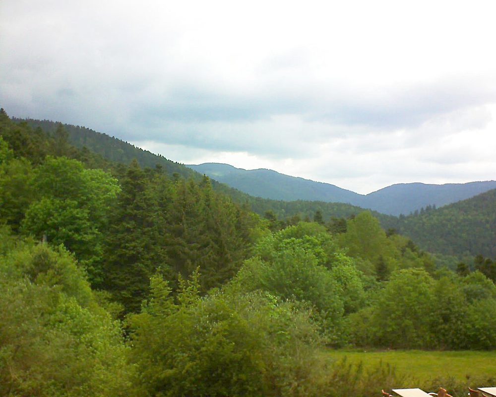 Le petit ballon vu depuis le Domaine Langmatt à Murbach le 26.05.2019 à 12:30 Le petit ballon (Alsace, Vosges) le 26.05.2019 à 12:30