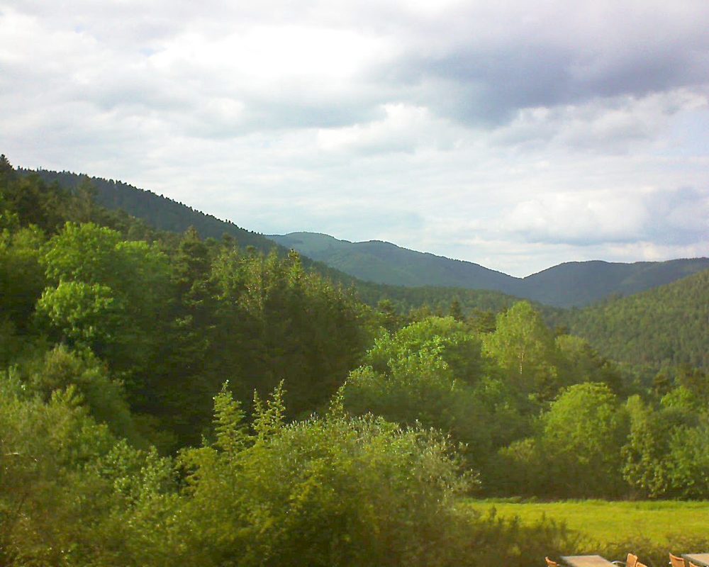 Le petit ballon vu depuis le Domaine Langmatt à Murbach le 26.05.2019 à 18:00 Le petit ballon (Alsace, Vosges) le 26.05.2019 à 18:00