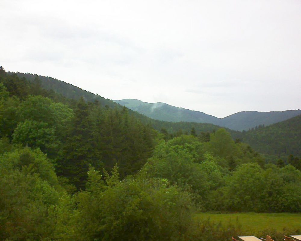 Le petit ballon vu depuis le Domaine Langmatt à Murbach le 28.05.2019 à 09:15 Le petit ballon (Alsace, Vosges) le 28.05.2019 à 09:15