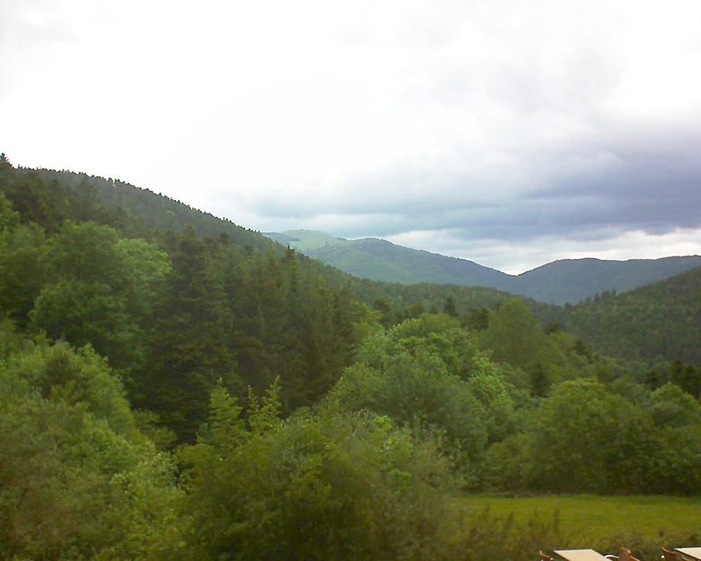 Le petit ballon vu depuis le Domaine Langmatt à Murbach le 28.05.2019 à 11:30 Le petit ballon (Alsace, Vosges) le 28.05.2019 à 11:30
