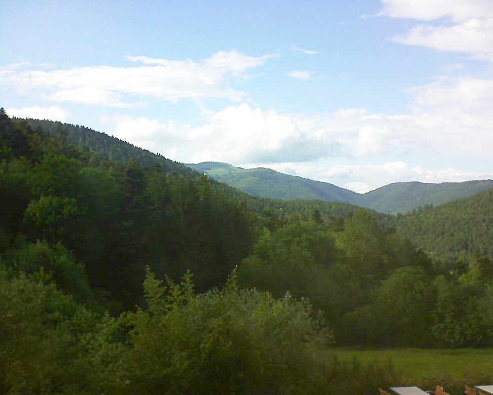 Le petit ballon vu depuis le Domaine Langmatt à Murbach le 28.05.2019 à 18:00 Le petit ballon (Alsace, Vosges) le 28.05.2019 à 18:00