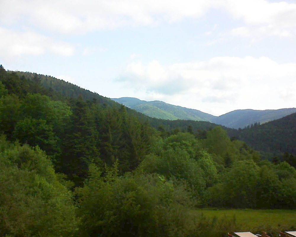 Le petit ballon vu depuis le Domaine Langmatt à Murbach le 29.05.2019 à 08:15 Le petit ballon (Alsace, Vosges) le 29.05.2019 à 08:15
