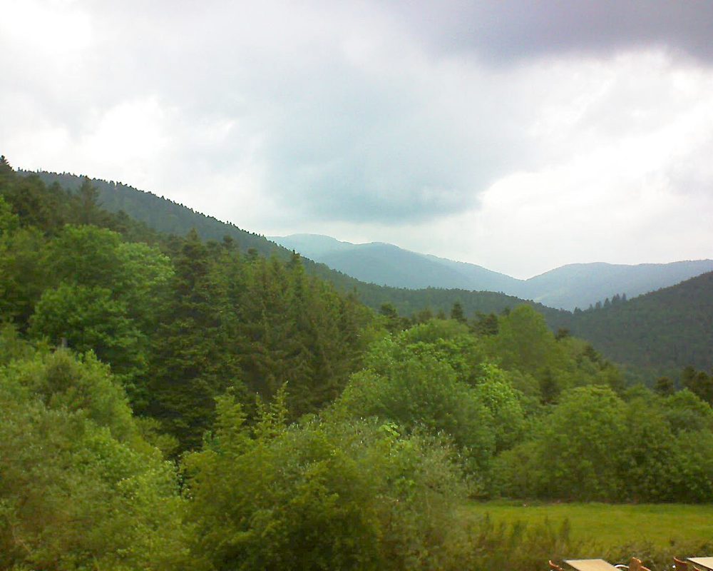 Le petit ballon vu depuis le Domaine Langmatt à Murbach le 29.05.2019 à 12:30 Le petit ballon (Alsace, Vosges) le 29.05.2019 à 12:30