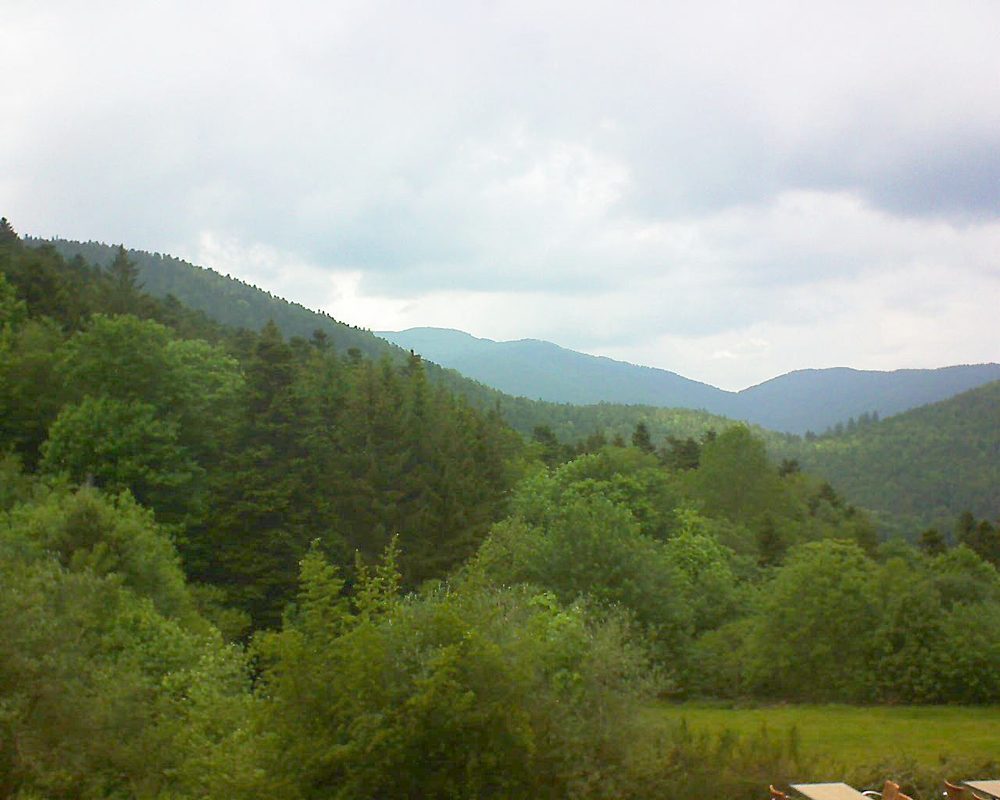 Le petit ballon vu depuis le Domaine Langmatt à Murbach le 29.05.2019 à 15:00 Le petit ballon (Alsace, Vosges) le 29.05.2019 à 15:00