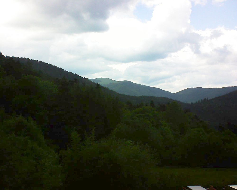 Le petit ballon vu depuis le Domaine Langmatt à Murbach le 29.05.2019 à 17:15 Le petit ballon (Alsace, Vosges) le 29.05.2019 à 17:15